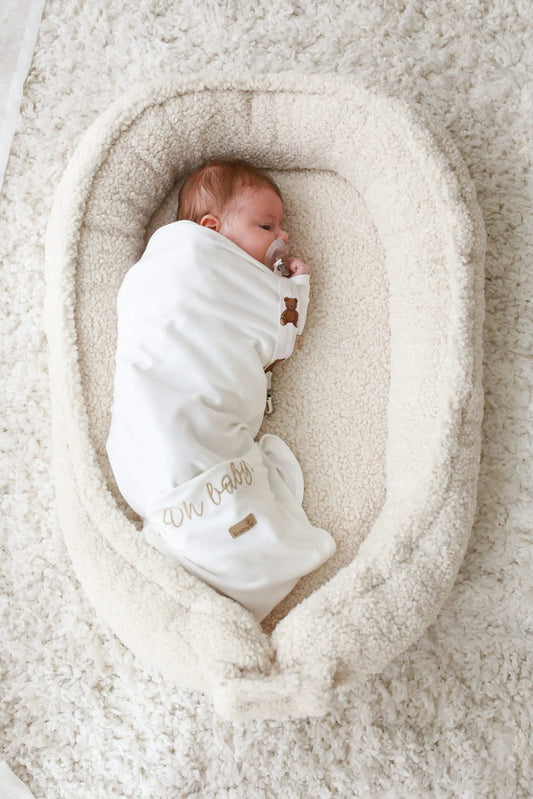 Håndlaget babynest